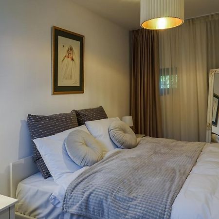 The Urban Oasis Apartman Bukarest Kültér fotó