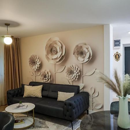The Urban Oasis Apartman Bukarest Kültér fotó